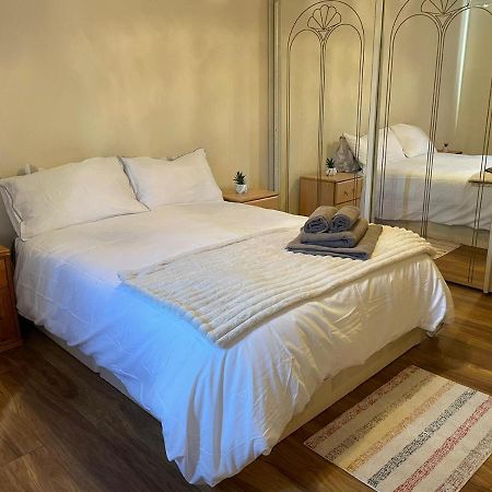 Single And Doubles Rooms Close To Central Londra Esterno foto