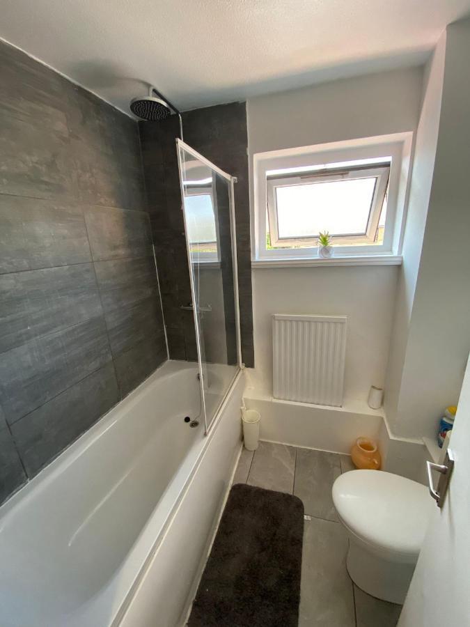 Single And Doubles Rooms Close To Central Londra Esterno foto